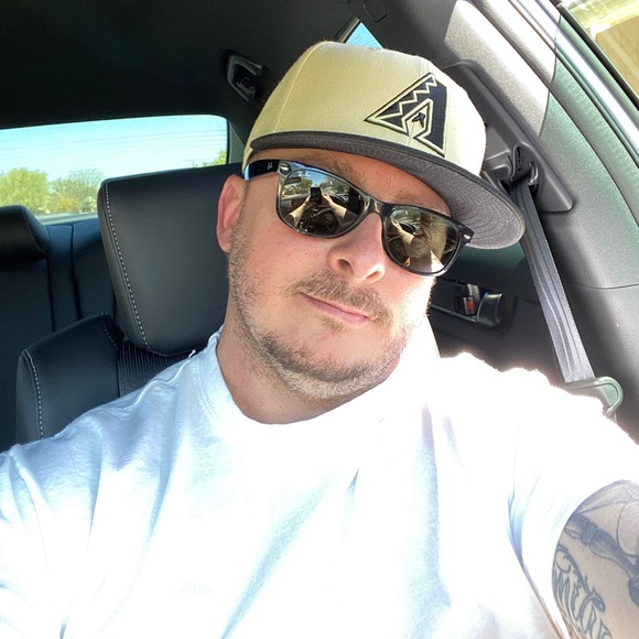 Meet your Posher, Scott - Picture 1 of 1